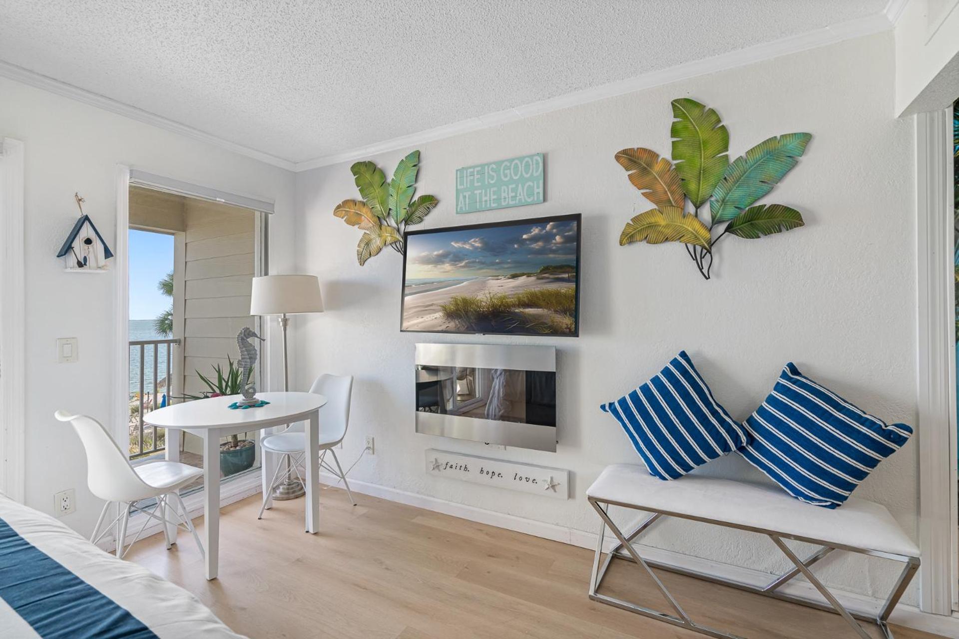Fun-n-sun With Spectacular Ocean Views